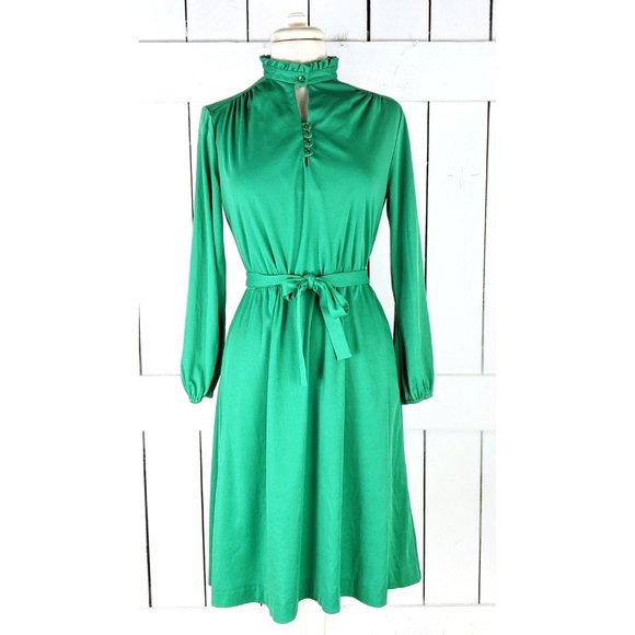 Vintage JCPenney green stretch polyester long sleeve belted peep hole dress - Picture 2 of 5